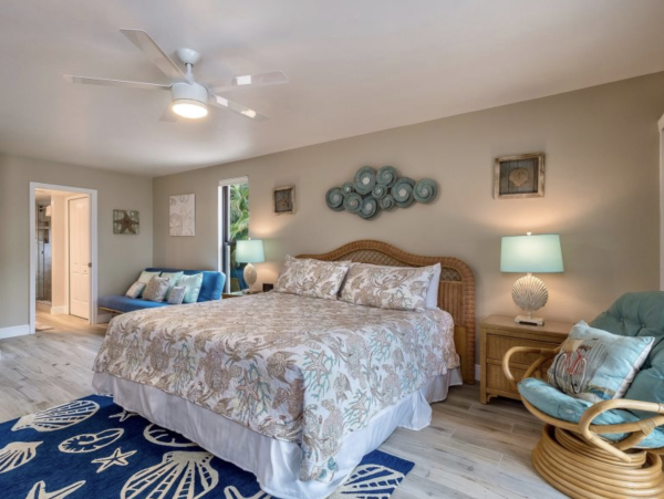 Boutique Beach Complex on Sanibel Island 3 Bedroom Condo